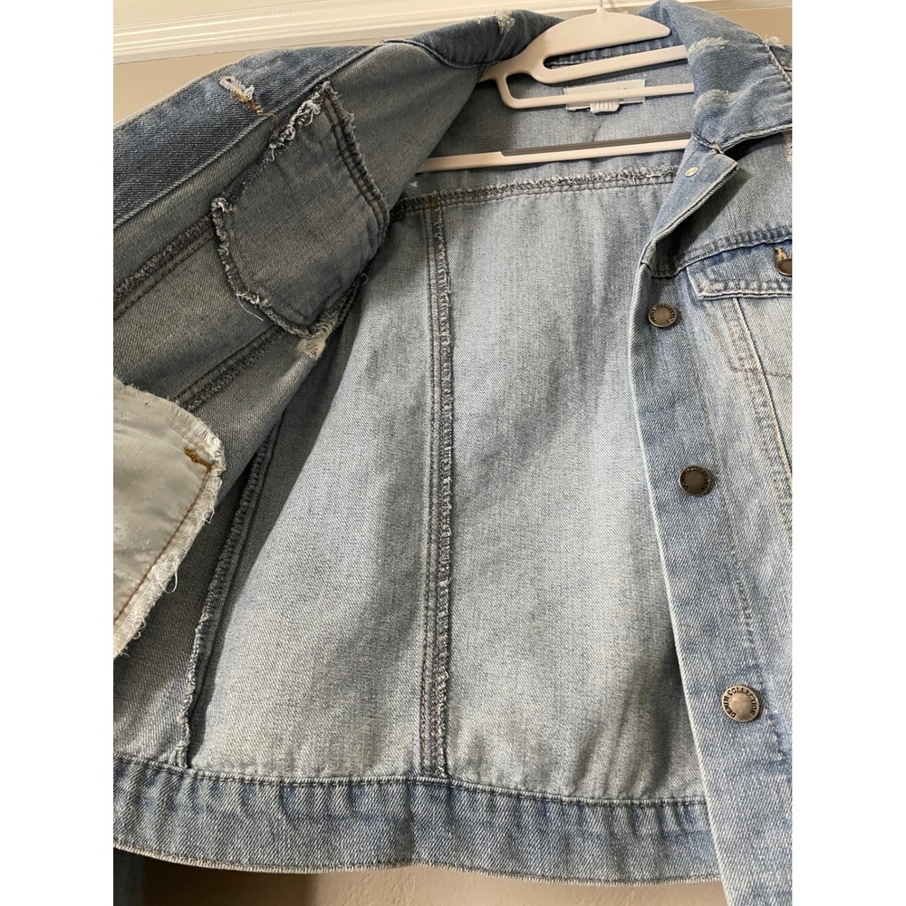 Cisono Distressed Denim Jacket Womens Small Medium Wash Trucker Jean Jacket - Picture 9 of 11